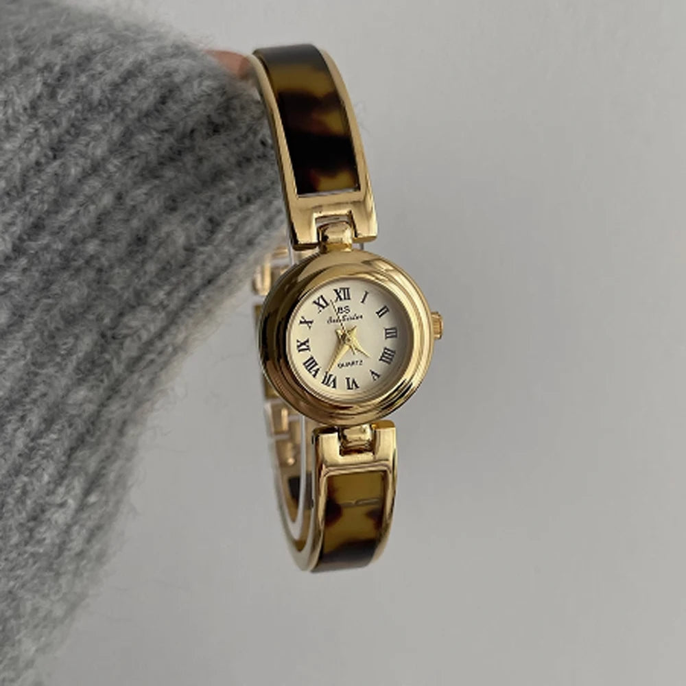 Fashion minimalist luxury gold disc with quartz watch for women. 1piece.