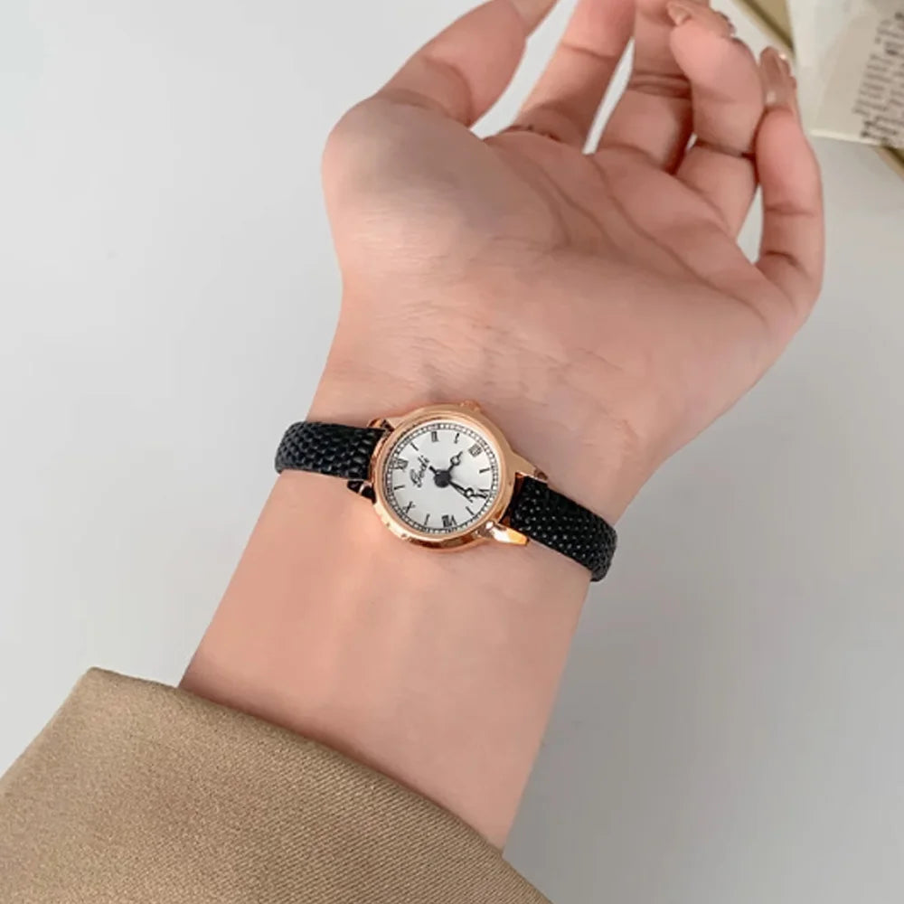 Fashion style minimalist luxury with quartz watch for women. 1piece.