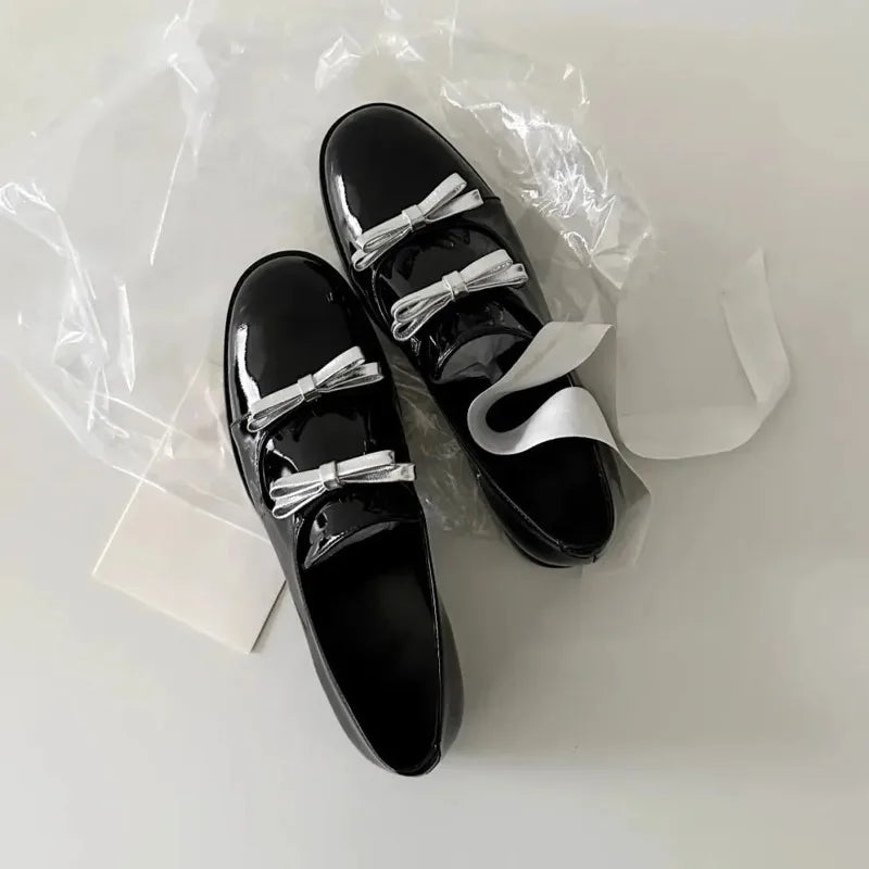 Shoes comfortable leather.
