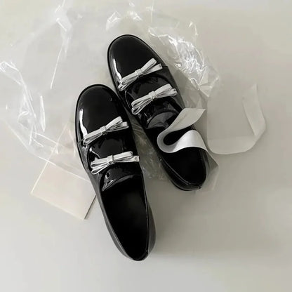 Shoes comfortable leather.