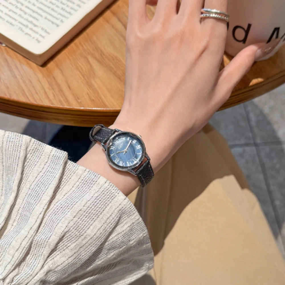 Fashion temperament minimalist luxury with quartz watch for women. 1 piece.