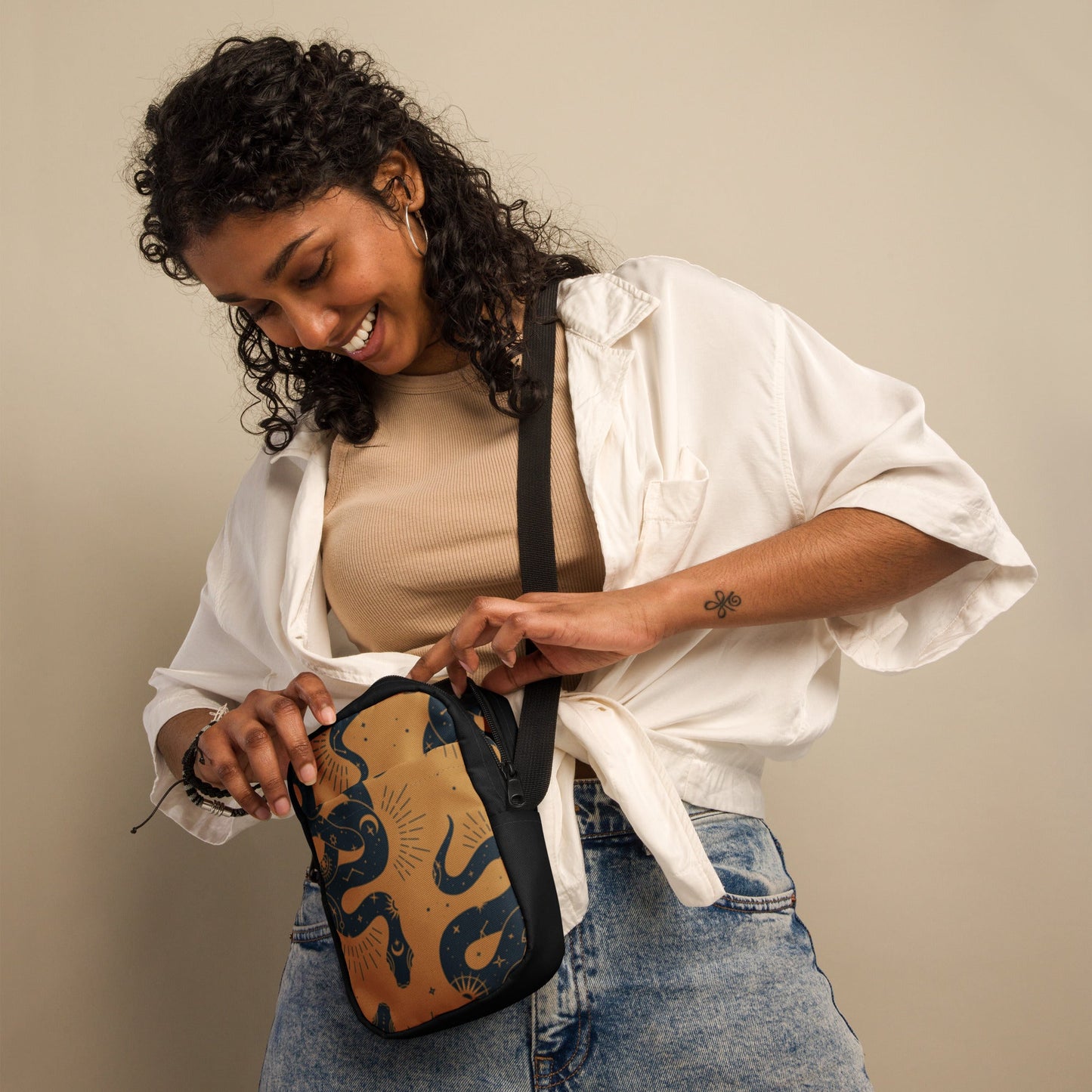 Utility crossbody bag.